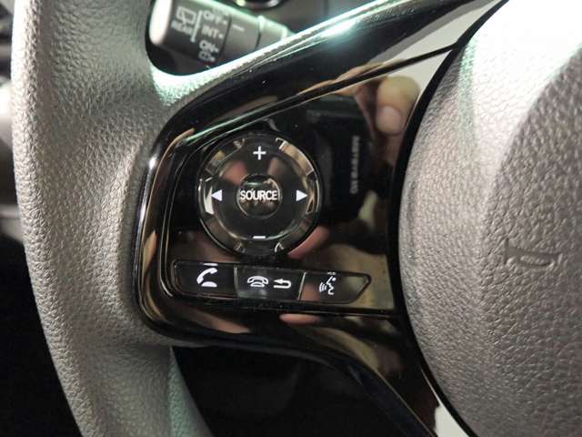 ホンダ Ｎ　ＢＯＸ カスタム ６６０ Ｌ R4年 (近畿) 99
