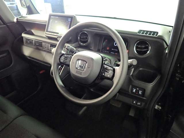 ホンダ Ｎ　ＢＯＸ カスタム ６６０ R8年 (近畿) 99