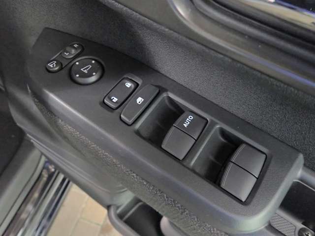 ホンダ Ｎ　ＢＯＸ ６６０ R8年 (近畿) 99