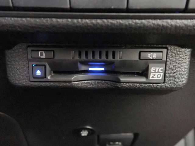 トヨタ カローラスポーツ １．２ Ｇ R1年 (近畿) 99