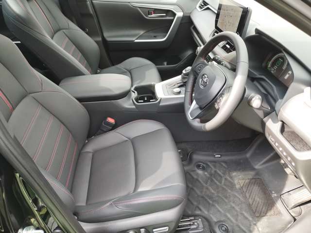 トヨタ ＲＡＶ４　ＰＨＶ ２．５ プラグインハイブリッド Ｚ Ｅ－ＦＯＵＲ ４ＷＤ R7年 (近畿) 99