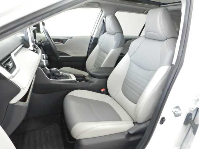トヨタ ＲＡＶ４ ２．５ ハイブリッド Ｇ Ｅ－ＦＯＵＲ ４ＷＤ R3年 (九州・沖縄) 99