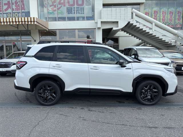 スバル フォレスター　ハイブリッド ２．５ エックスブレイク Ｓ：ＨＥＶ ＥＸ ４ＷＤ R8年 (近畿) 99