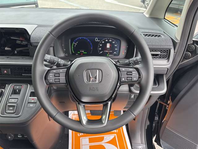 ホンダ ステップワゴン　ハイブリッド ２．０ Ｅ：ＨＥＶ エアー ＥＸ R8年 (近畿) 99