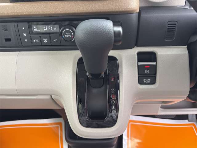 ホンダ Ｎ　ＢＯＸ ６６０ R8年 (近畿) 99