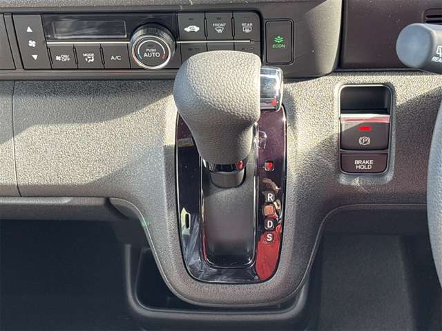 ホンダ Ｎ　ＢＯＸ カスタム ６６０ R7年 (近畿) 99