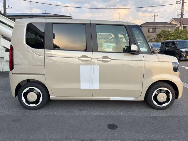 ホンダ Ｎ　ＢＯＸ ６６０ ファッションスタイル モノトーン R8年 (近畿) 99