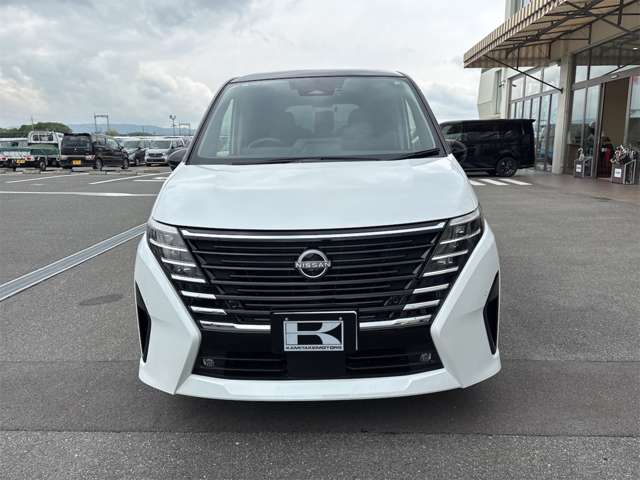 日産 セレナ １．４ Ｅ－ＰＯＷＥＲ ハイウェイスターＶ R5年 (近畿) 99