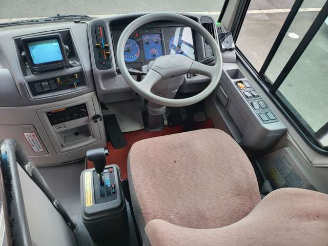 日野自動車 リエッセ ２５人乗リ H10年 (関東) 99