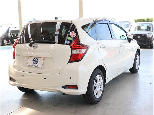 日産 ノート １．２ Ｘ H29年 (東海) 99