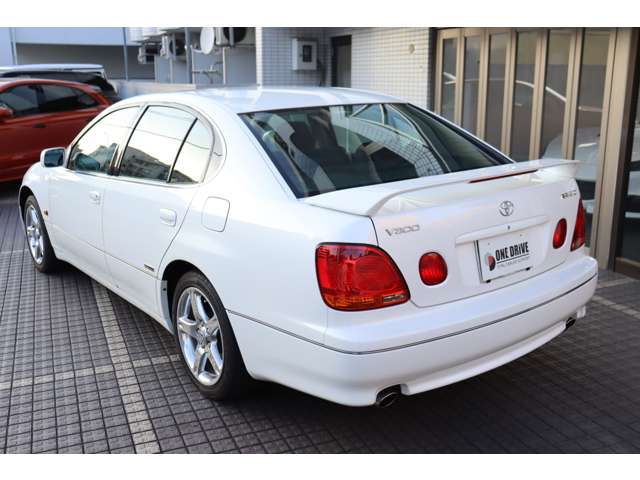 トヨタ アリスト ３．０ Ｖ３００ベルテックスエディション H16年 (東海) 99