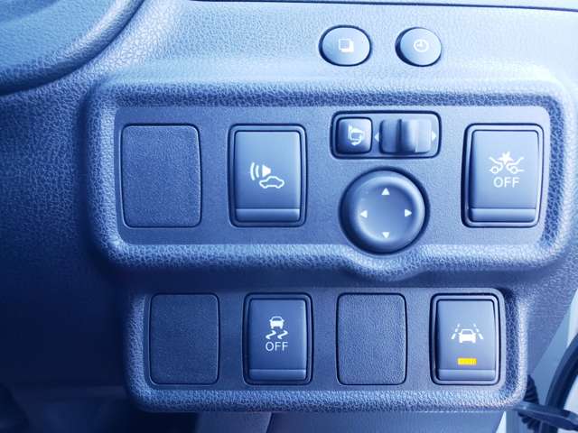 日産 ノート １．２ Ｅ－ＰＯＷＥＲ ＮＩＳＭＯ H30年 (中国) 99