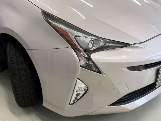 トヨタ プリウス １．８ Ａ Ｅ－ＦＯＵＲ ４ＷＤ H28年 (東北) 99
