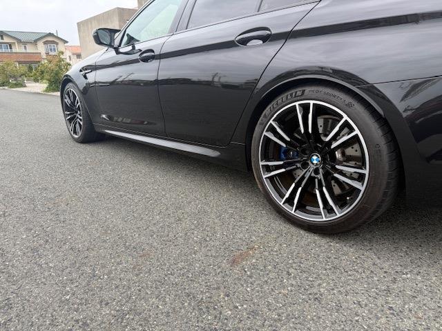 ＢＭＷ Ｍ５ ４．４ ４ＷＤ R1年 (中国) 99