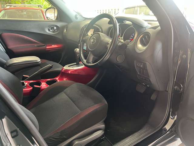 日産 ジューク １．５ １５ＲＸ アーバンセレクション スタイリッシュブラックパッケージ H25年 (九州・沖縄) 99