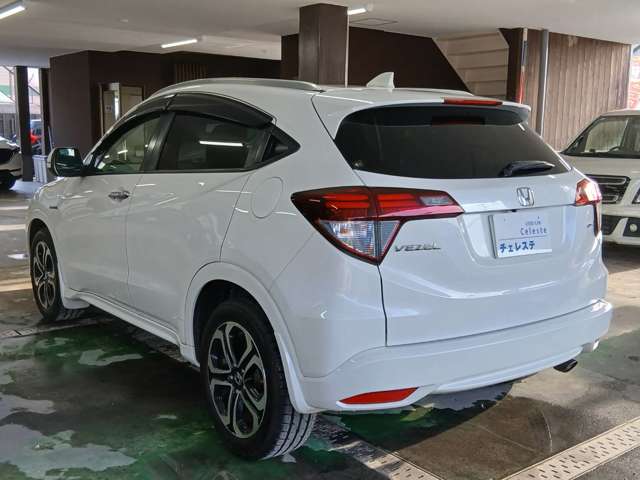 ホンダ ヴェゼル １．５ ハイブリッド Ｚ H26年 (九州・沖縄) 99