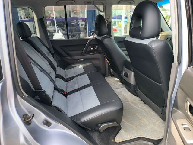 三菱 パジェロ ３．０ アクティブフィールドエディション ４ＷＤ H17年 (関東) 99