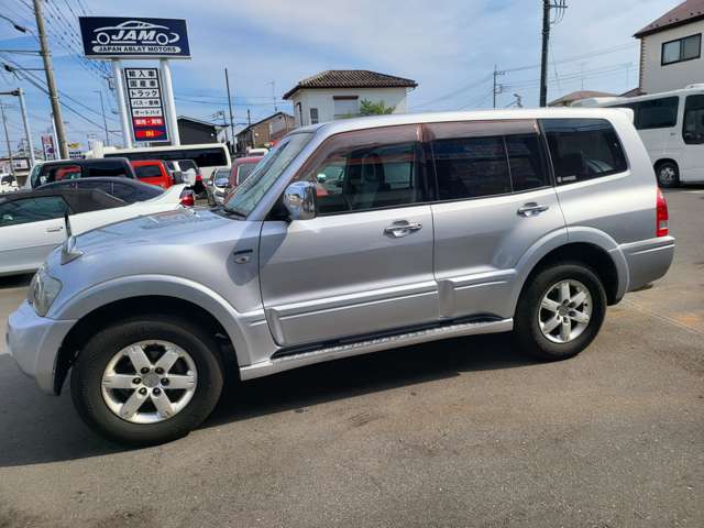 三菱 パジェロ ３．０ アクティブフィールドエディション ４ＷＤ H17年 (関東) 99