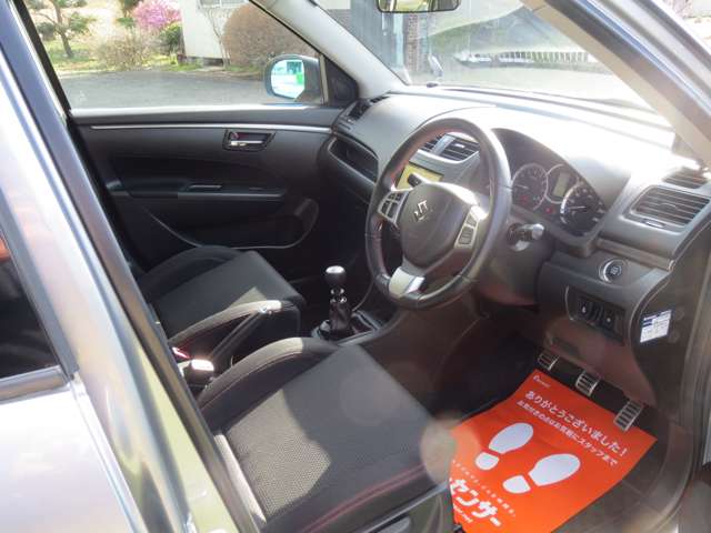 スズキ スイフト １．６ スポーツ H25年 (関東) 99