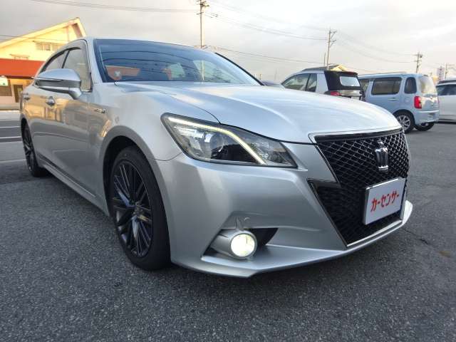 トヨタ クラウン　ハイブリッド ハイブリッド ２．５ Ｓ ブラックスタイル H26年 (甲信越・北陸) 99