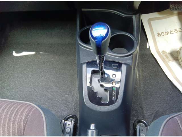 トヨタ アクア １．５ Ｇ H27年 (近畿) 99