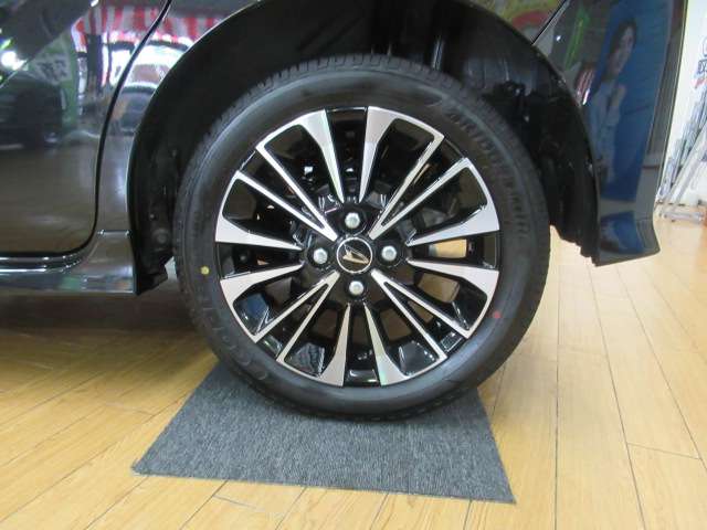 ダイハツ タント ６６０ カスタム ＲＳ リミテッド R7年 (近畿) 99
