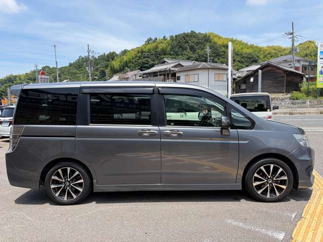 ホンダ ステップワゴン　スパーダ ２．０ スパーダ Ｚ クールスピリット H25年 (近畿) 99