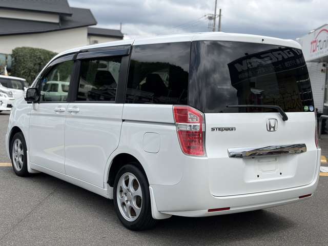 ホンダ ステップワゴン ２．０ Ｇ インターナビ Ｅ セレクション H24年 (近畿) 99