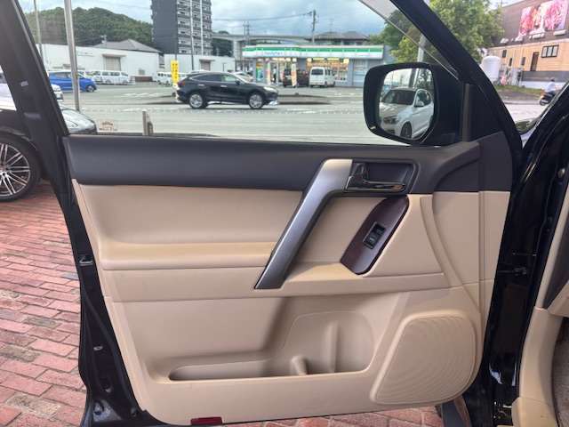 トヨタ ランドクルーザープラド ２．８ ＴＸ Ｌパッケージ ディーゼルターボ ４ＷＤ H27年 (九州・沖縄) 99