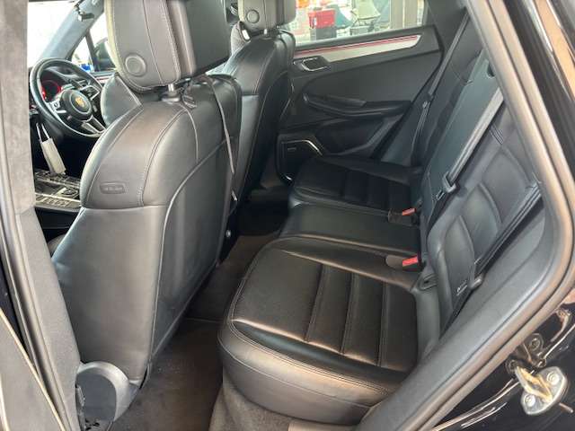 ポルシェ マカン ターボ ＰＤＫ ４ＷＤ H27年 (九州・沖縄) 99