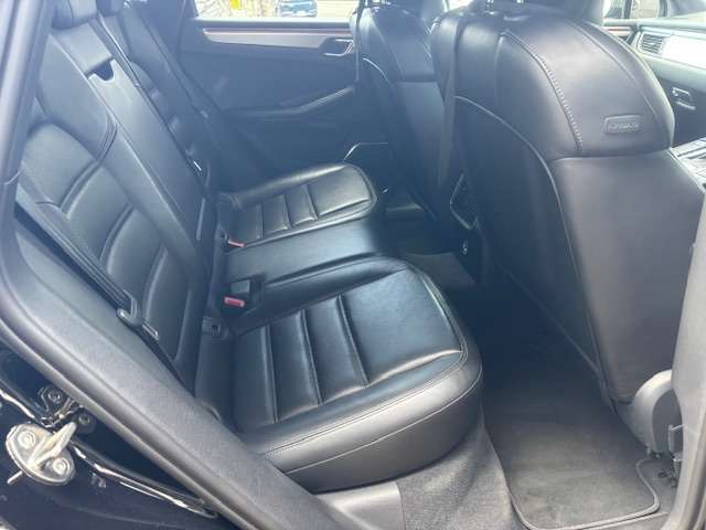 ポルシェ マカン ターボ ＰＤＫ ４ＷＤ H27年 (九州・沖縄) 99