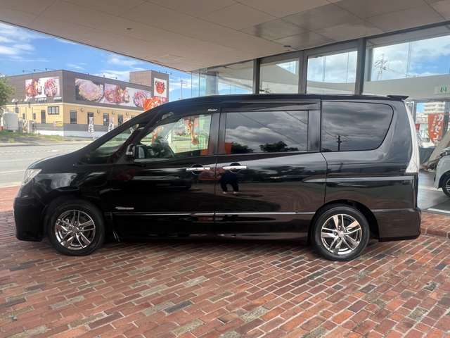 日産 セレナ ２．０ ライダー Ｓ－ＨＹＢＲＩＤ H25年 (九州・沖縄) 99