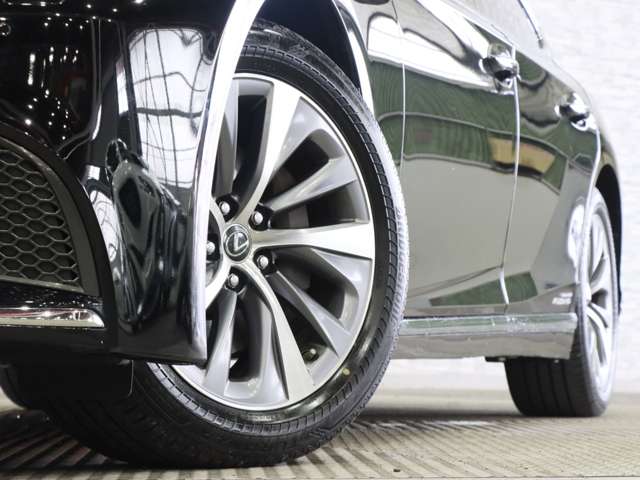 レクサス ＬＳ５００ｈ ５００Ｈ ４ＷＤ H30年 (関東) 99