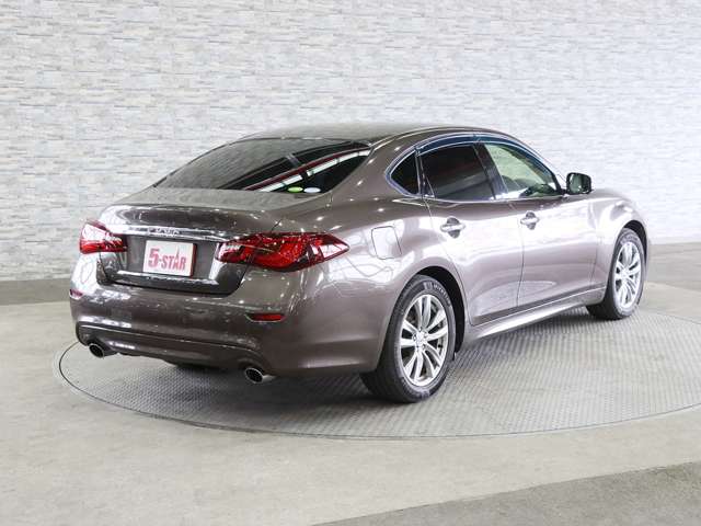 日産 フーガ　ハイブリッド ３．５ Ａパッケージ H27年 (関東) 99