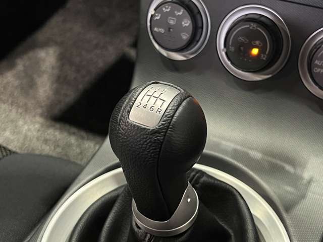 日産 フェアレディＺ ３．５ バージョン Ｓ H15年 (関東) 99