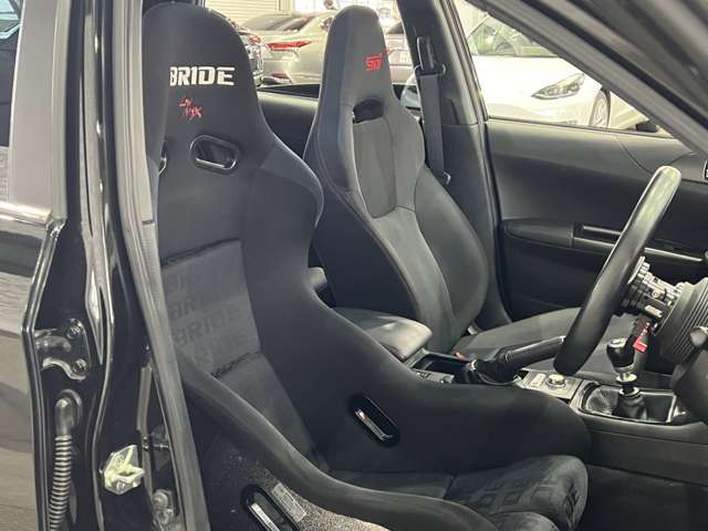 スバル インプレッサ ２．０ ＷＲＸ スペックＣ １８インチタイヤ仕様 ４ＷＤ H26年 (関東) 99