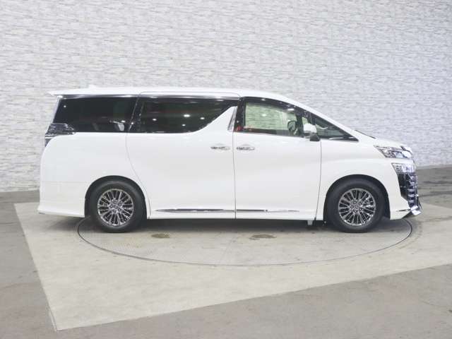 トヨタ ヴェルファイア ３．５ エグゼクティブラウンジ Ｚ R1年 (関東) 99