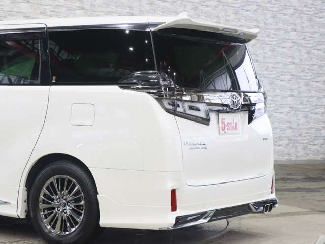 トヨタ ヴェルファイア ３．５ エグゼクティブラウンジ Ｚ R1年 (関東) 99