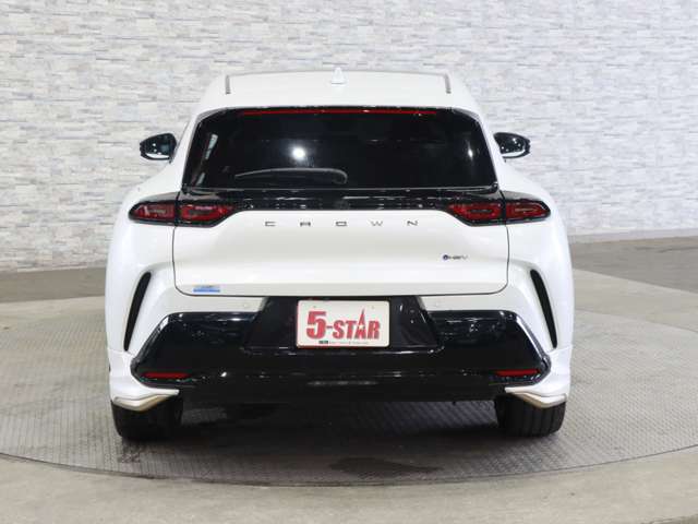 トヨタ クラウン　スポーツ　ハイブリッド ２．５ Ｚ Ｅ－ＦＯＵＲ ４ＷＤ R6年 (関東) 99