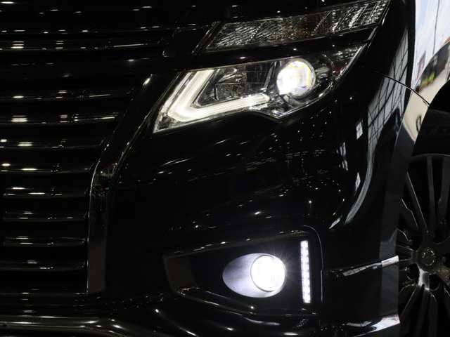 日産 エルグランド ２．５ ２５０ハイウェイスターＳ アーバンクロム H30年 (関東) 99