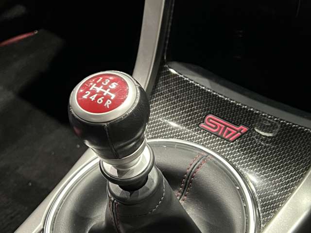 スバル ＷＲＸ　ＳＴＩ ＳＴＩ ２．０ タイプＳ ４ＷＤ H27年 (関東) 99