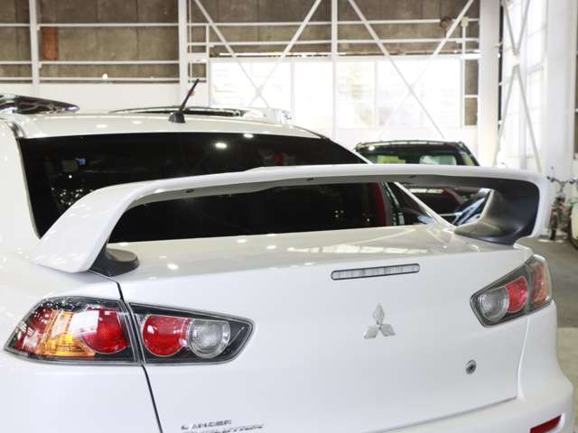 三菱 ランサー ２．０ ＧＳＲ Ｘ ４ＷＤ H21年 (関東) 99