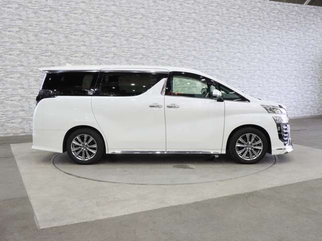 トヨタ ヴェルファイア ２．５ Ｚ ゴールデンアイズ R3年 (関東) 99