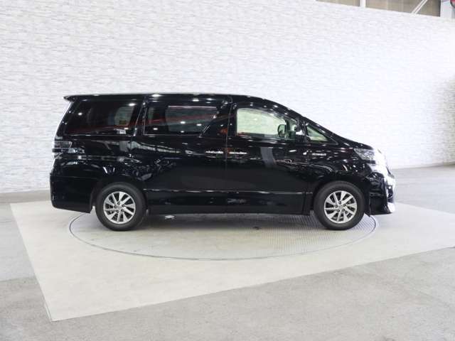 トヨタ ヴェルファイア　ハイブリッド ２．４ ＺＲ ４ＷＤ H25年 (関東) 99