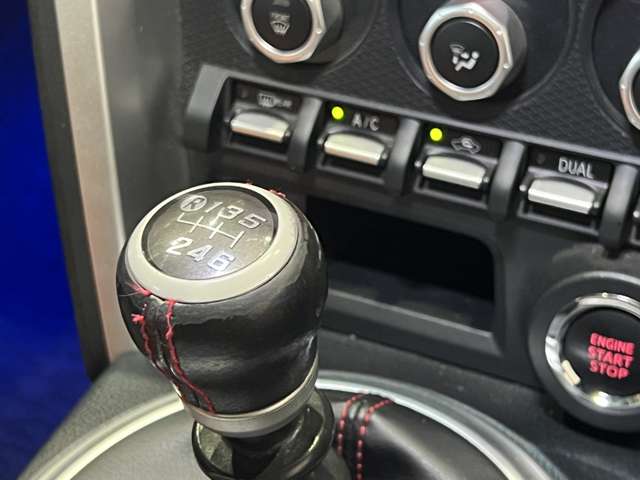 トヨタ ８６ ２．０ ＧＴ H28年 (関東) 99