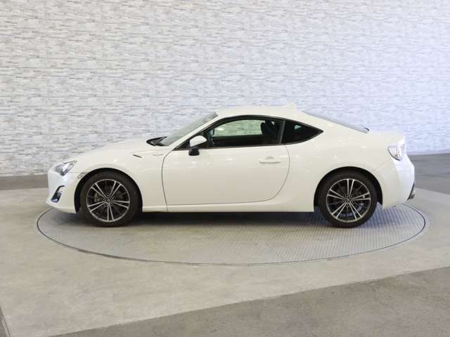 トヨタ ８６ ２．０ ＧＴ H28年 (関東) 99