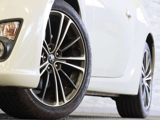 トヨタ ８６ ２．０ ＧＴ H28年 (関東) 99