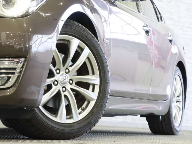 日産 フーガ　ハイブリッド ３．５ H27年 (関東) 99