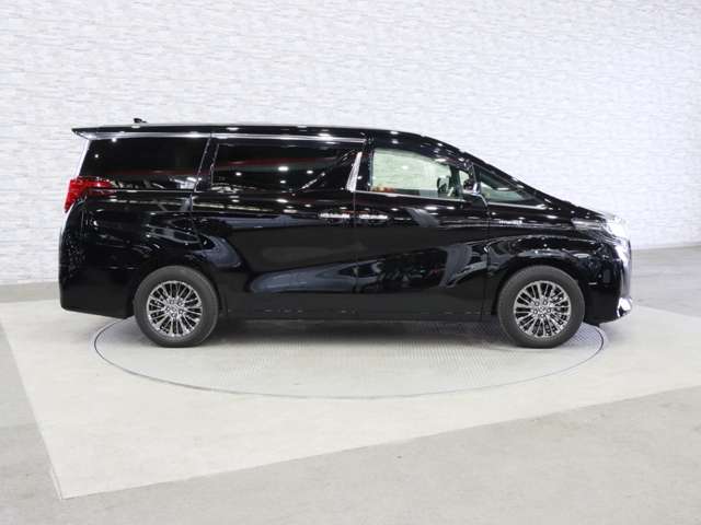 トヨタ アルファード　ハイブリッド ハイブリッド ２．５ エグゼクティブ ラウンジ Ｅ－ＦＯＵＲ ４ＷＤ R3年 (関東) 99