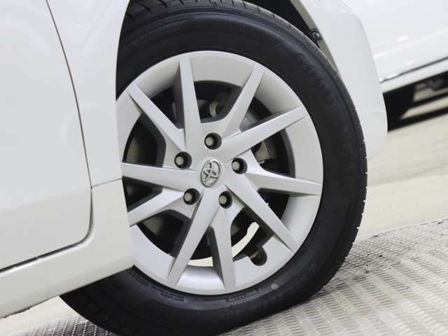 トヨタ プリウスΑ １．８ Ｓ H24年 (関東) 99